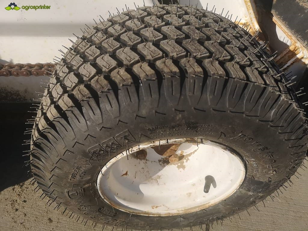 Taskmaster 905 - Mini chargeuse: photos 5 Taskmaster 905 - Mini chargeuse: photos 5