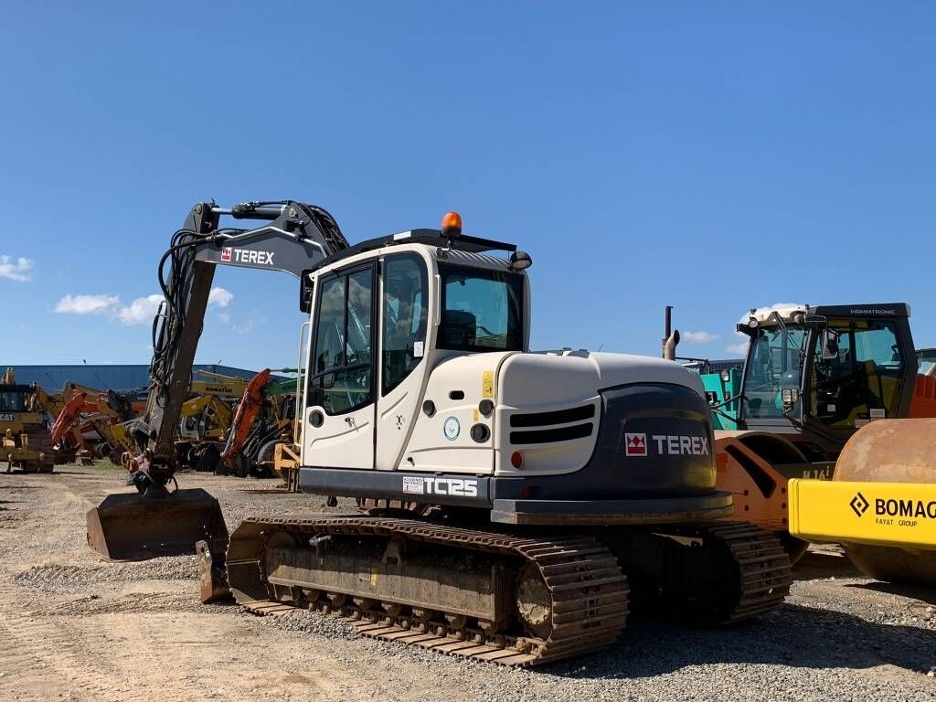 Terex TC 125 - Pelle sur chenille: photos 3 Terex TC 125 - Pelle sur chenille: photos 3