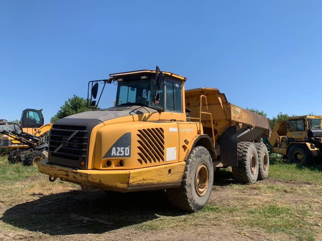 Volvo A 25 D - Tombereau articulé: photos 1 Volvo A 25 D - Tombereau articulé: photos 1