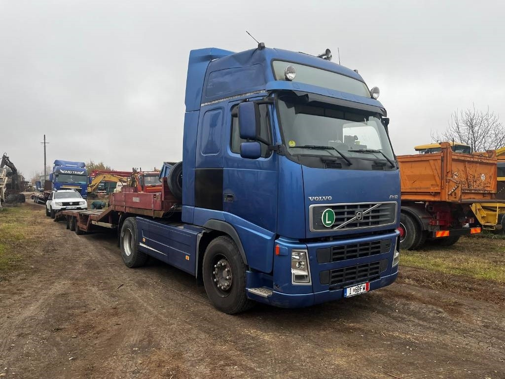 Volvo FH 12 460 - Camion fourgon: photos 1 Volvo FH 12 460 - Camion fourgon: photos 1