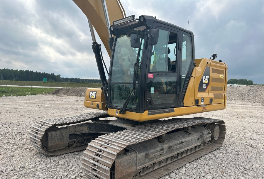CATERPILLAR 320 F - Pelle sur chenille: photos 1 CATERPILLAR 320 F - Pelle sur chenille: photos 1