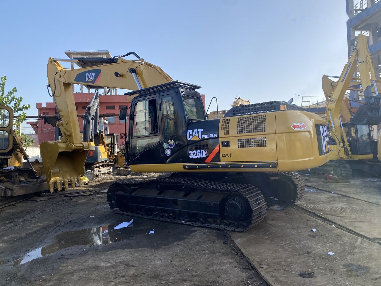 Caterpillar 326D - Pelle sur chenille: photos 2 Caterpillar 326D - Pelle sur chenille: photos 2