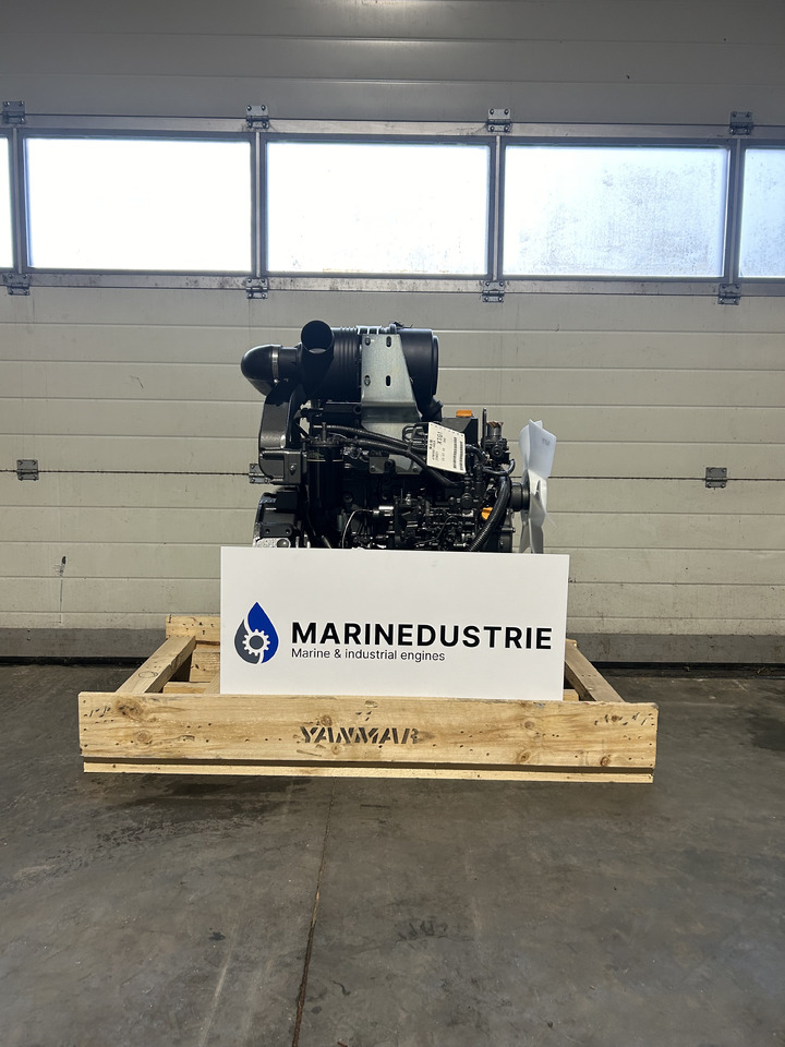 Yanmar 4TNV98T-GGEA - Moteur: photos 5 Yanmar 4TNV98T-GGEA - Moteur: photos 5