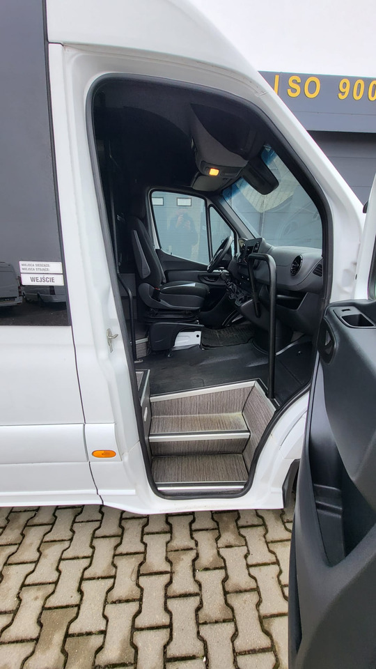 Bus interurbain Mercedes-Benz Sprinter 516 CDI - 27 places + 7 standing: photos 11