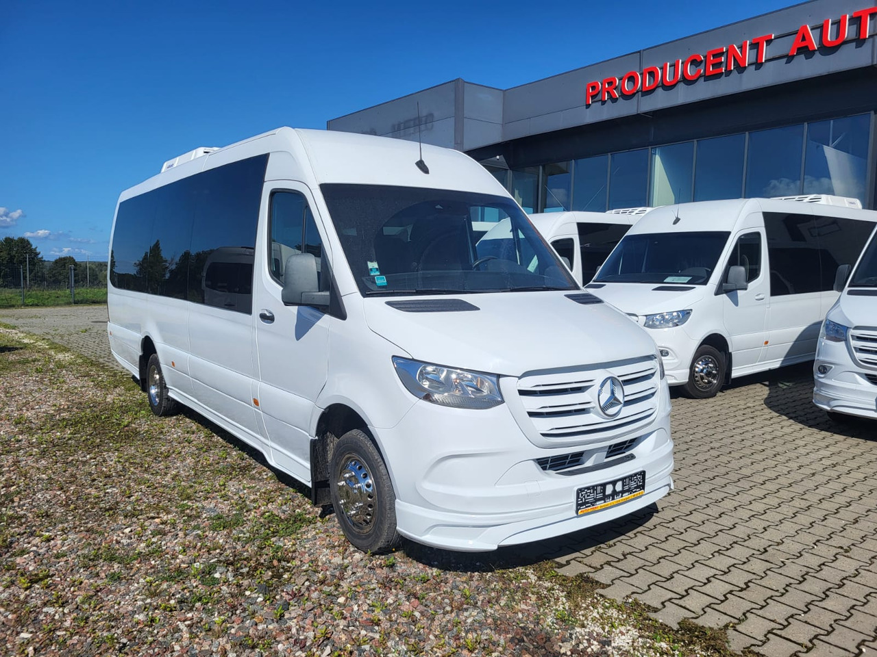 Sprinter 516 CDI 24 places + 4 standing - Bus interurbain: photos 1 Sprinter 516 CDI 24 places + 4 standing - Bus interurbain: photos 1
