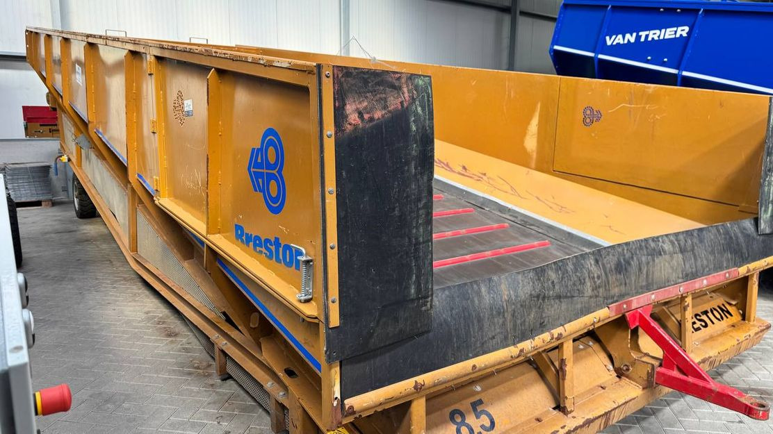 Breston NB10-250H Dosing bunker - Matériel de stockage: photos 4 Breston NB10-250H Dosing bunker - Matériel de stockage: photos 4