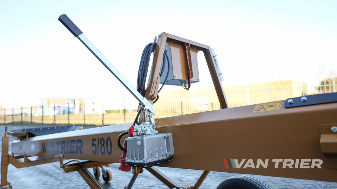 Van Trier 5-80 Flat conveyor - Convoyeur: photos 5 Van Trier 5-80 Flat conveyor - Convoyeur: photos 5