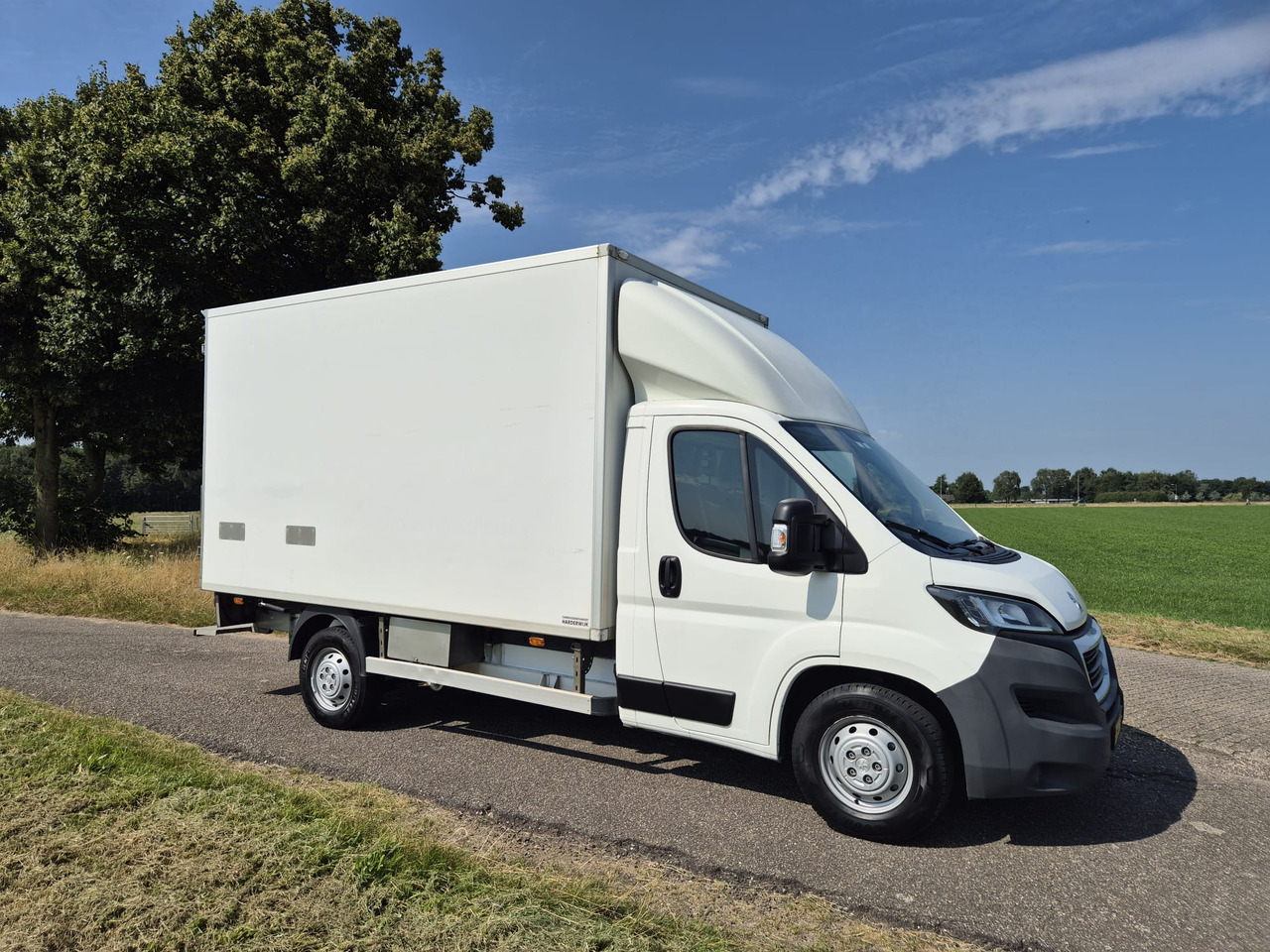 Peugeot 20 x Boxer HDI 160PK EURO 6 Koelwagen Bj2018-2019 - Utilitaire frigorifique: photos 2 Peugeot 20 x Boxer HDI 160PK EURO 6 Koelwagen Bj2018-2019 - Utilitaire frigorifique: photos 2
