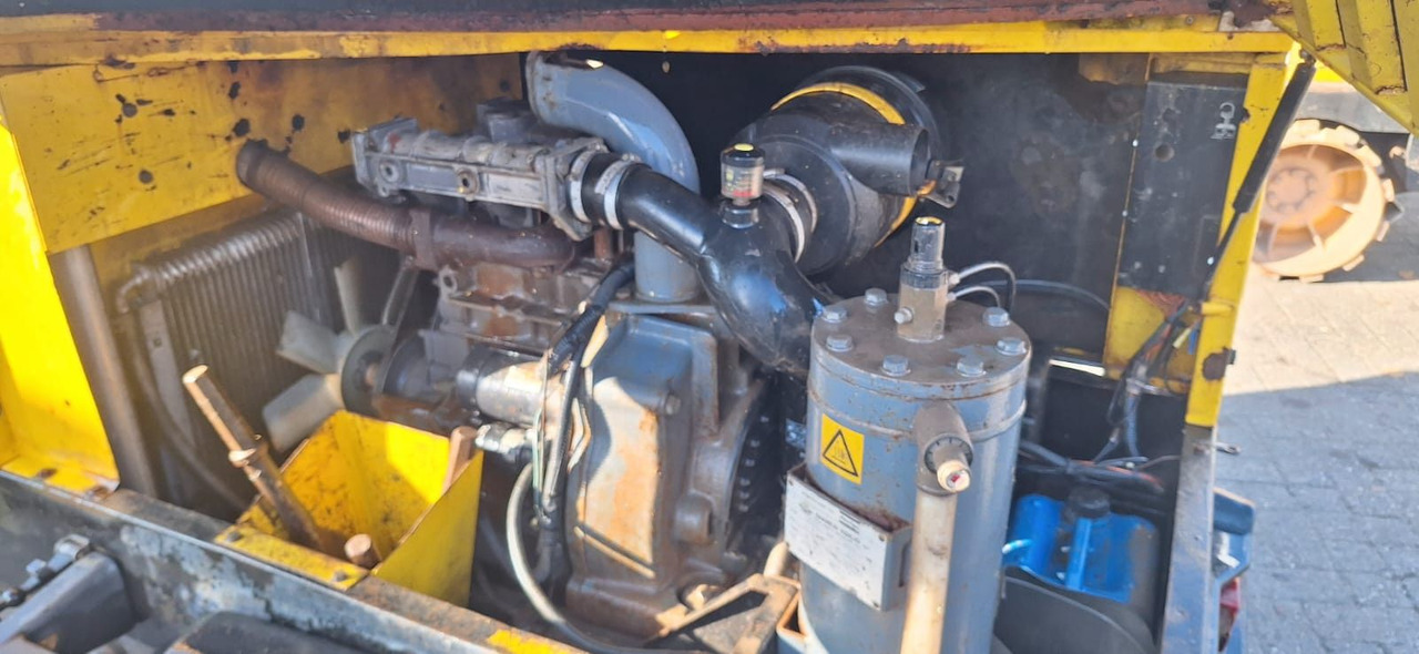 Atlas Copco X4S56 Kompressor - Compresseur d'air: photos 5 Atlas Copco X4S56 Kompressor - Compresseur d'air: photos 5