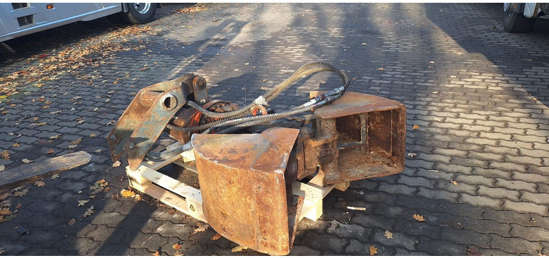 Atlas Löffel für Minibagger - Benne preneuse pour Engins de chantier: photos 1 Atlas Löffel für Minibagger - Benne preneuse pour Engins de chantier: photos 1