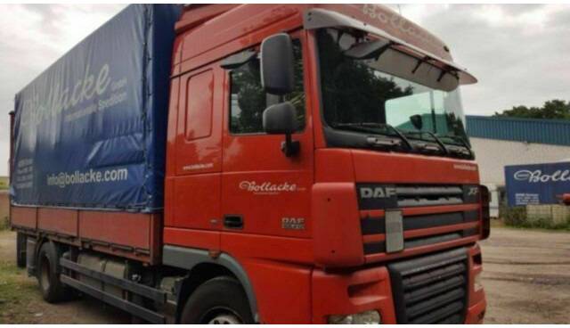 DAF 105-410Spacs Cap G.Haus/Hoch German TrucRetarder - Camion à rideaux coulissants: photos 1 DAF 105-410Spacs Cap G.Haus/Hoch German TrucRetarder - Camion à rideaux coulissants: photos 1