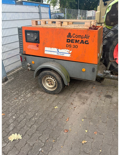 Demag DS 30 - Compresseur d'air: photos 1 Demag DS 30 - Compresseur d'air: photos 1