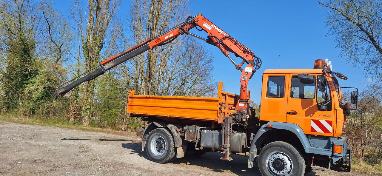 MAN TGM 18.240PS 4x4 3.S-Kipper mit Kran - Camion benne, Camion grue: photos 3 MAN TGM 18.240PS 4x4 3.S-Kipper mit Kran - Camion benne, Camion grue: photos 3