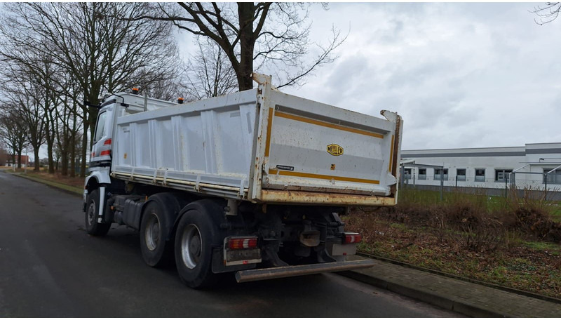 Mercedes-Benz 2651 3351K 6x6 HD Arocs 5 Nur Aufbau - Camion benne: photos 1 Mercedes-Benz 2651 3351K 6x6 HD Arocs 5 Nur Aufbau - Camion benne: photos 1