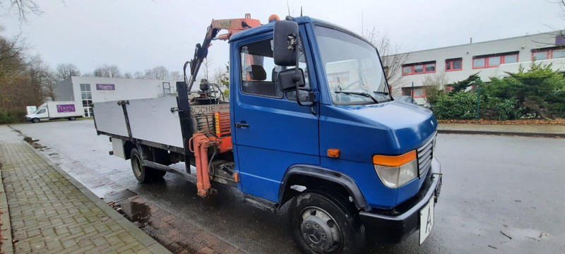 Mercedes-Benz 814 Pritsche mit Kran+Greifer - Camion plateau, Camion grue: photos 4 Mercedes-Benz 814 Pritsche mit Kran+Greifer - Camion plateau, Camion grue: photos 4