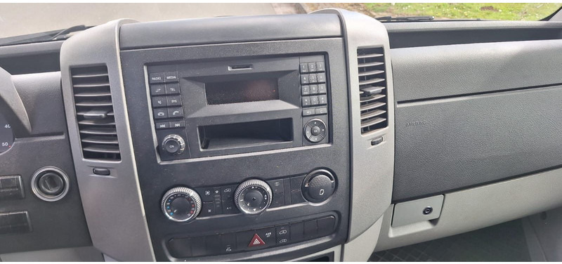 Fourgonnette Mercedes-Benz Sprinter II Kasten 216CDI Lang/Hoch: photos 9