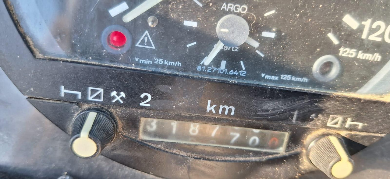 Utilitaire benne Mitsubishi Canter Kipper: photos 14