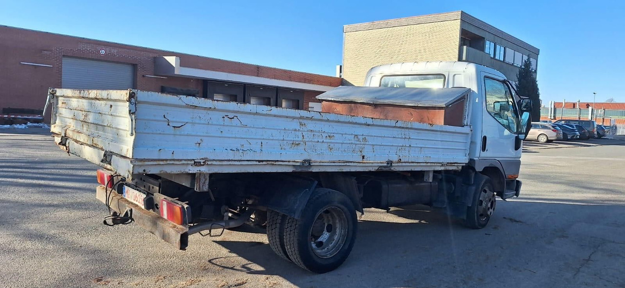Utilitaire benne Mitsubishi Canter Kipper: photos 7
