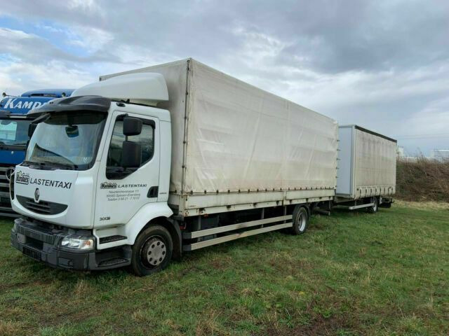 Renault 44A - Camion à rideaux coulissants: photos 5 Renault 44A - Camion à rideaux coulissants: photos 5