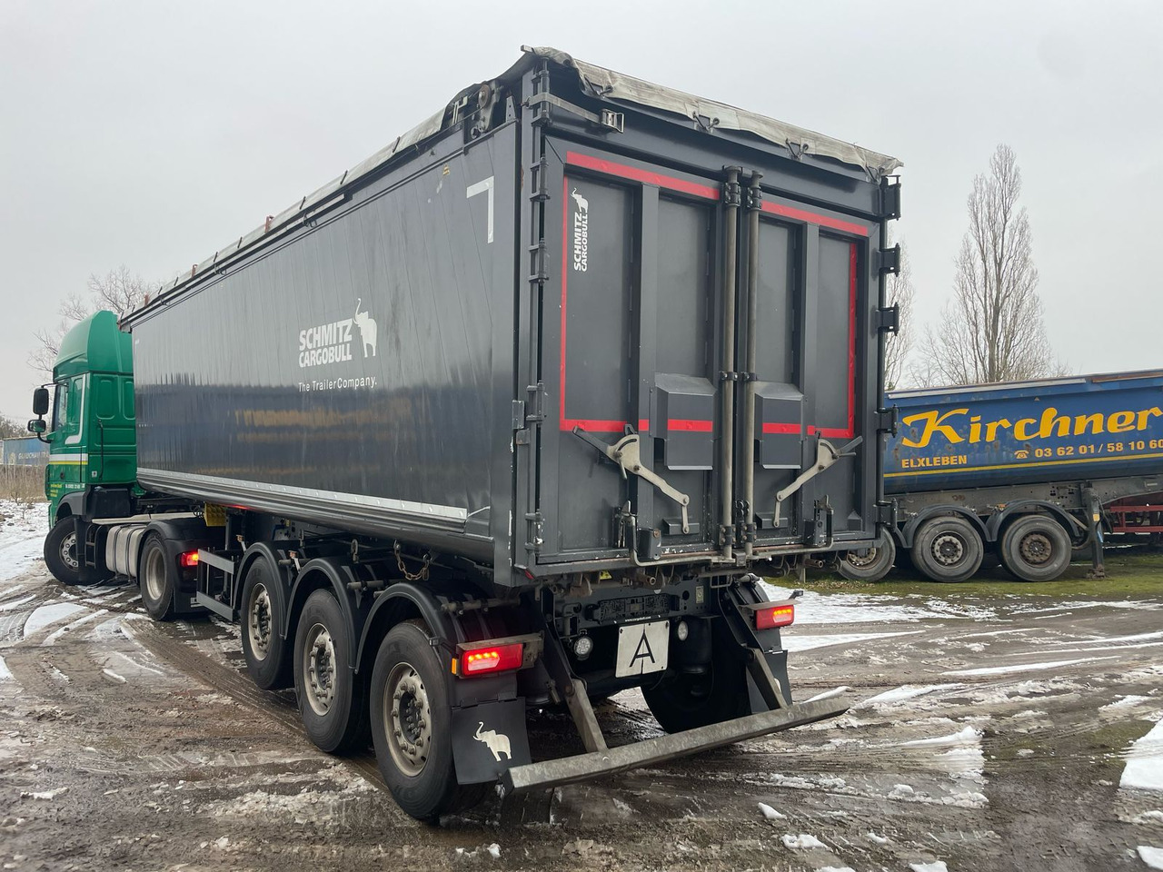 Schmitz Cargobull 3-Achser 48 qubik Getreidekipper - Semi-remorque benne: photos 3 Schmitz Cargobull 3-Achser 48 qubik Getreidekipper - Semi-remorque benne: photos 3