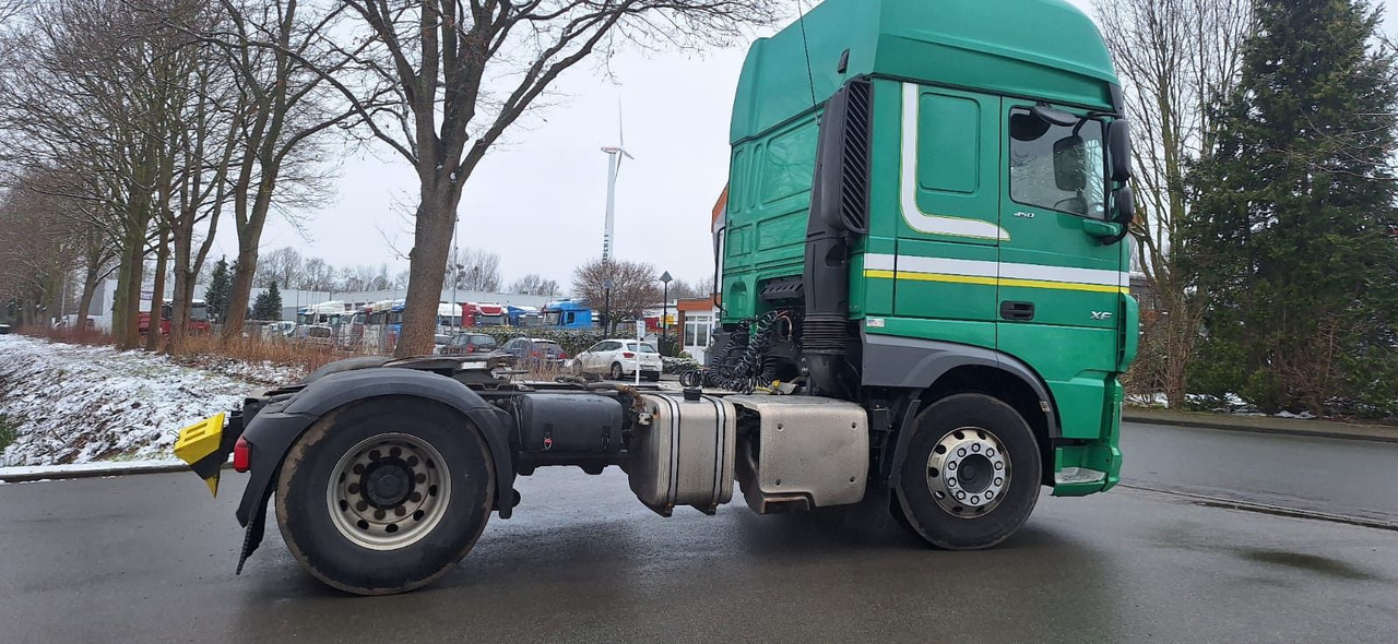 DAF 106-450 Super Spacs G.Haus/Hoch German - Tracteur routier: photos 3 DAF 106-450 Super Spacs G.Haus/Hoch German - Tracteur routier: photos 3
