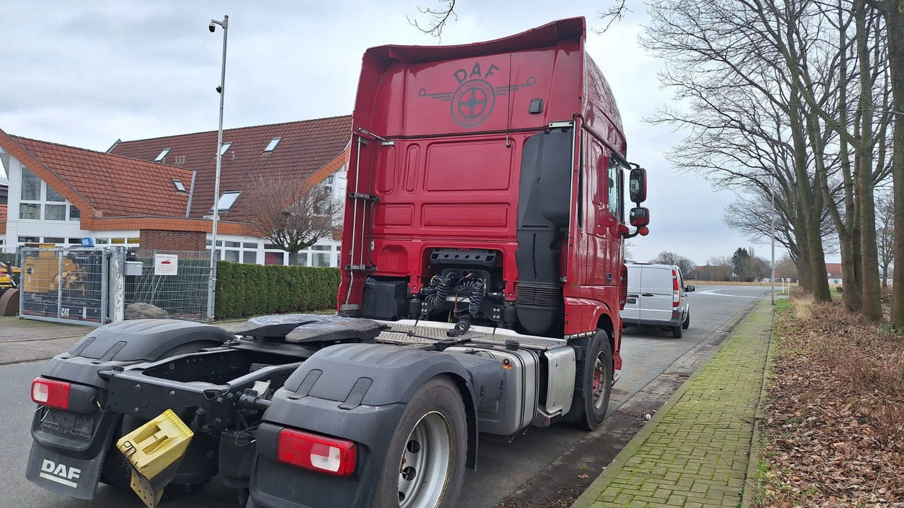 DAF 106-530 Super Spacs G.Haus/Hoch German - Tracteur routier: photos 4 DAF 106-530 Super Spacs G.Haus/Hoch German - Tracteur routier: photos 4