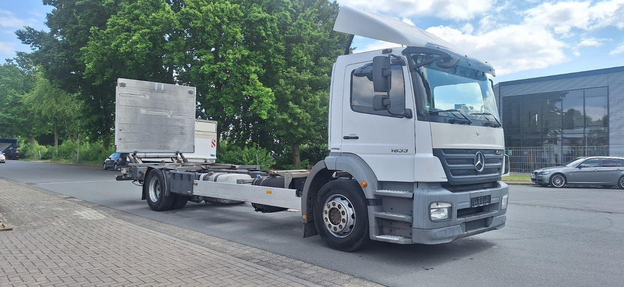 Mercedes-Benz 1833 2 Achser für BDF mit LBW - Tracteur routier: photos 2 Mercedes-Benz 1833 2 Achser für BDF mit LBW - Tracteur routier: photos 2