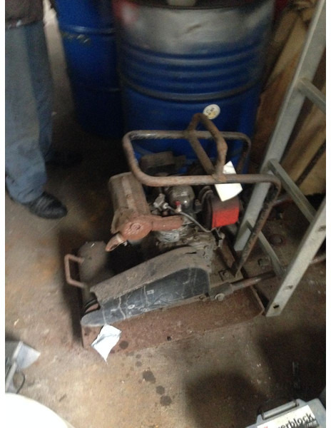 Vibromax Rüttelplatte - Plaque vibrante: photos 2 Vibromax Rüttelplatte - Plaque vibrante: photos 2