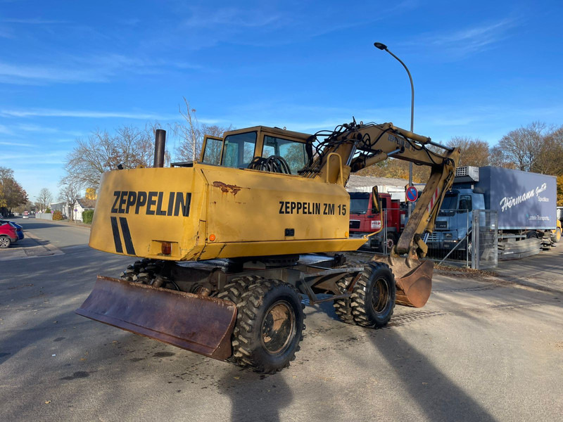Zeppelin ZM 15 - Pelle sur pneus: photos 4 Zeppelin ZM 15 - Pelle sur pneus: photos 4