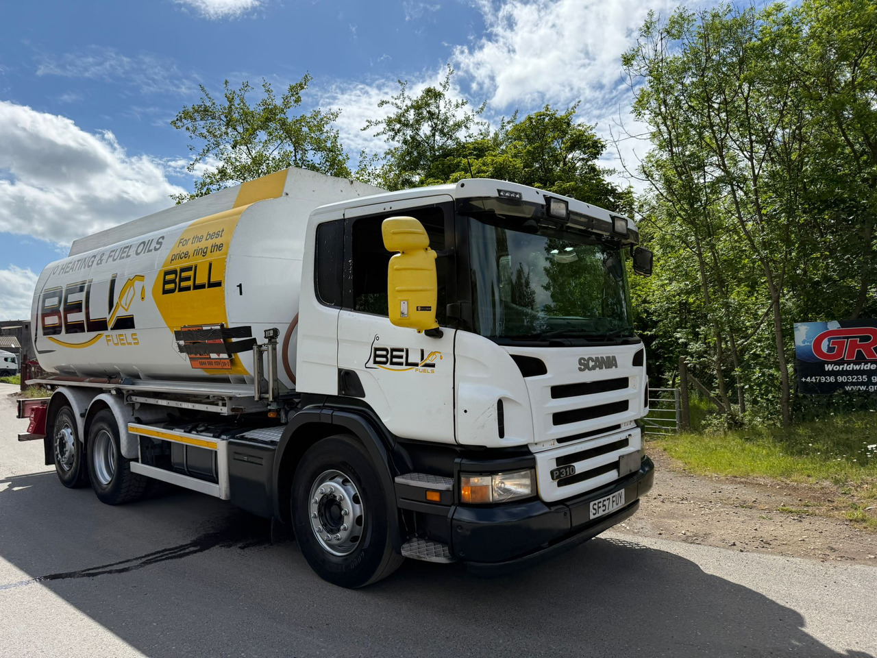 2007 Scania P310 Fuel Tanker - Camion citerne: photos 1 2007 Scania P310 Fuel Tanker - Camion citerne: photos 1
