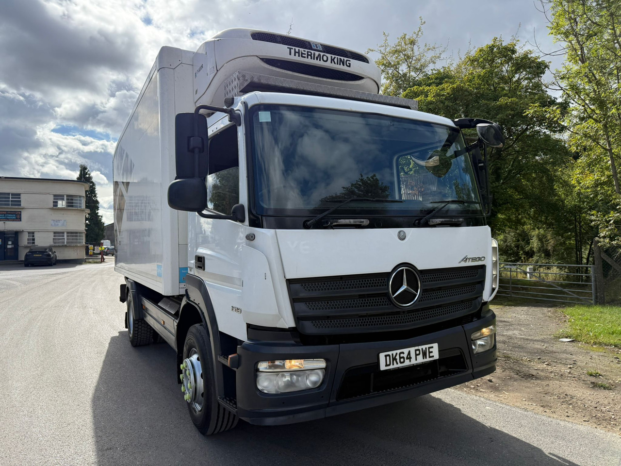 2014 Mercedes Atego Refrigerated Truck - Camion frigorifique: photos 1 2014 Mercedes Atego Refrigerated Truck - Camion frigorifique: photos 1