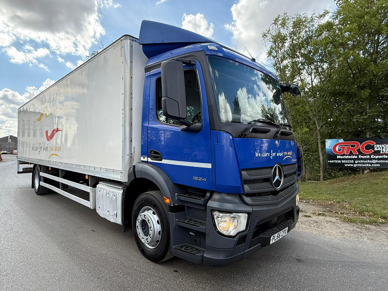 2016 Mercedes Antos 1824 Rigid Truck - Camion fourgon: photos 1 2016 Mercedes Antos 1824 Rigid Truck - Camion fourgon: photos 1