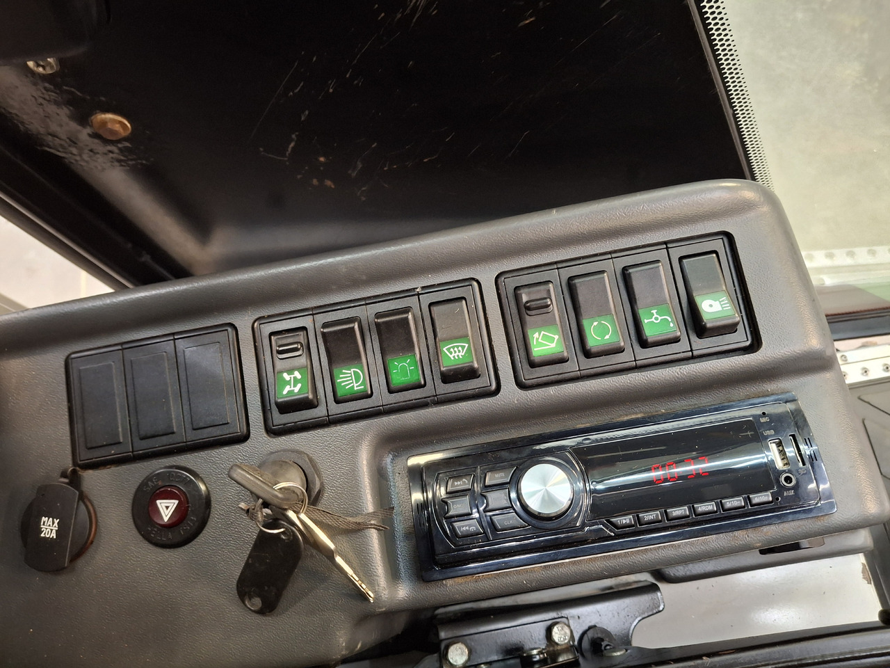 Balayeuse de voirie Bucher CityCat 1000 Zamiatarka Kehrmaschine PM10: photos 13