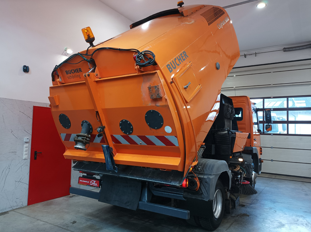 Balayeuse de voirie MERCEDES-BENZ Atego 1018 Zamiatarka Kehrmaschine BUCHER Szczotki L/R PM10 2 Silniki 2012r: photos 8