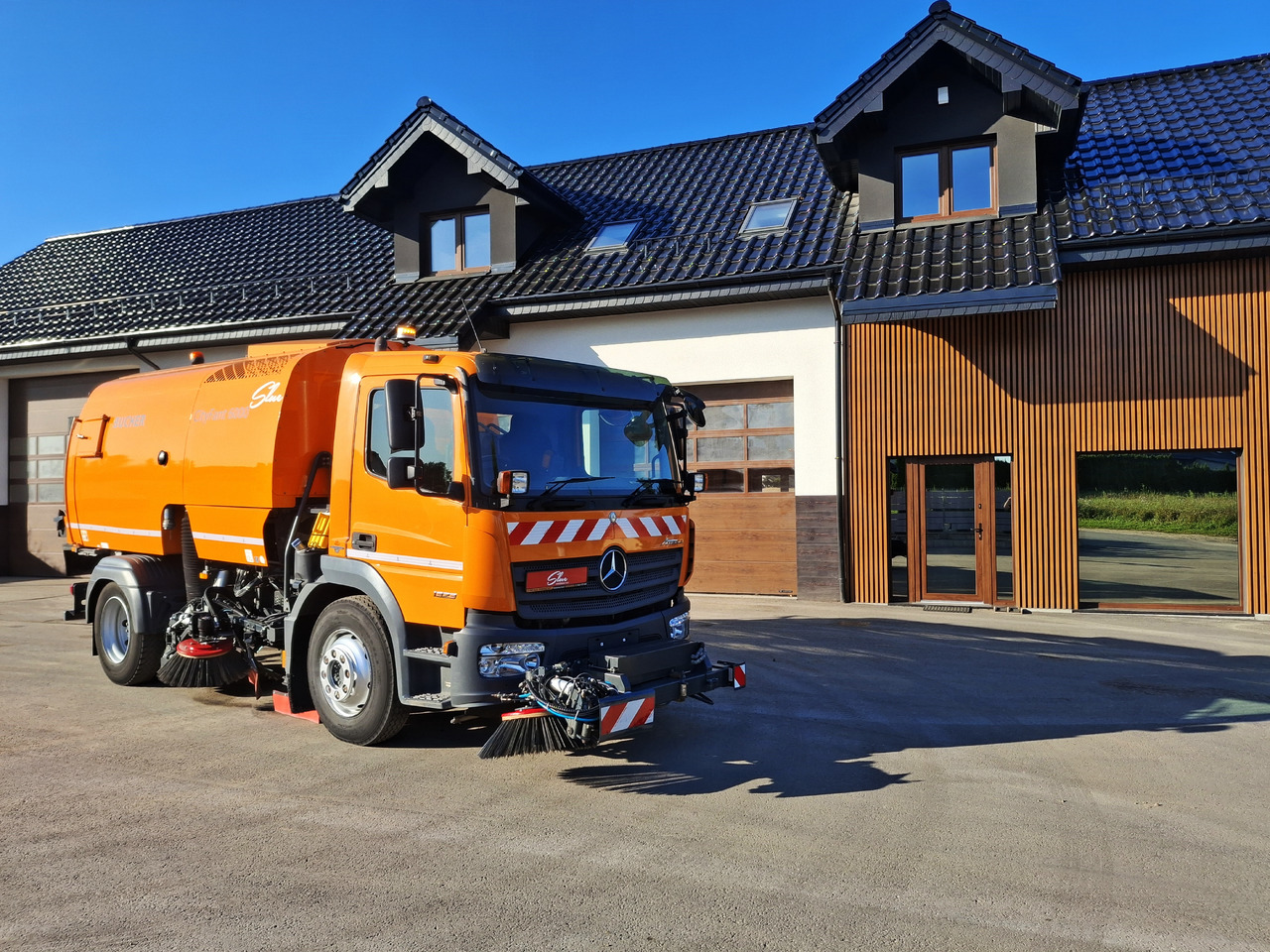 MERCEDES-BENZ Atego 1523 Zamiatarka Kehrmaschine BUCHER CityFant 6000 Euro 6 PM10 L/R Rura Do Liści - Balayeuse de voirie: photos 1 MERCEDES-BENZ Atego 1523 Zamiatarka Kehrmaschine BUCHER CityFant 6000 Euro 6 PM10 L/R Rura Do Liści - Balayeuse de voirie: photos 1