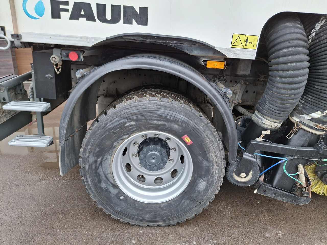 Balayeuse de voirie Mercedes-Benz Axor 1829 PM10 Zamiatarka Kehrmaschine FAUN: photos 32