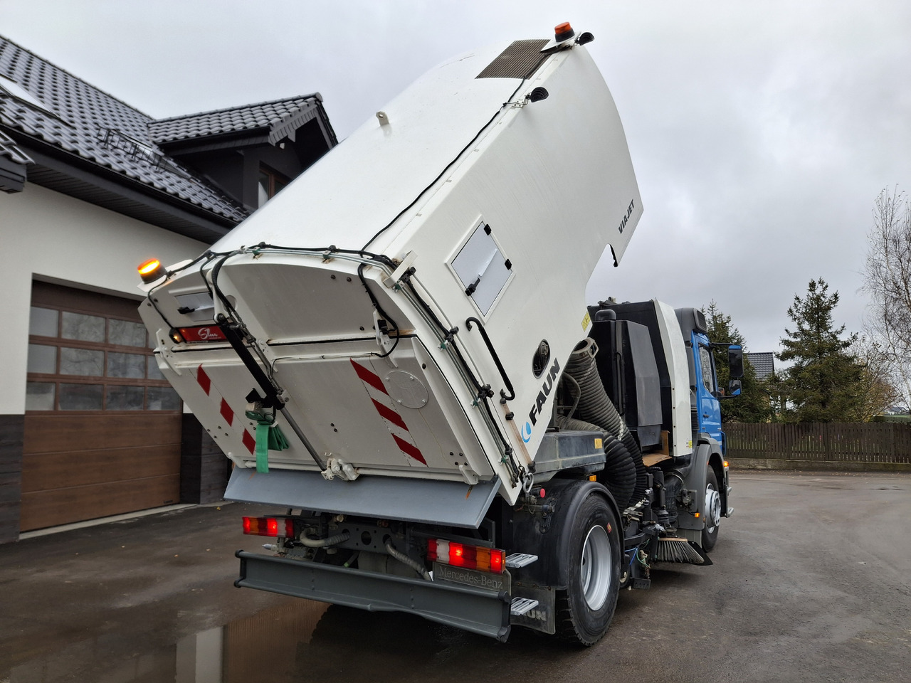 Balayeuse de voirie Mercedes-Benz Axor 1829 PM10 Zamiatarka Kehrmaschine FAUN: photos 14