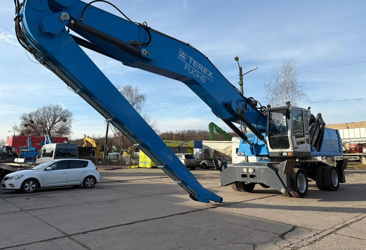 Terex-Fuchs Fuchs MHL 360 D - Pelle de manutention: photos 3 Terex-Fuchs Fuchs MHL 360 D - Pelle de manutention: photos 3
