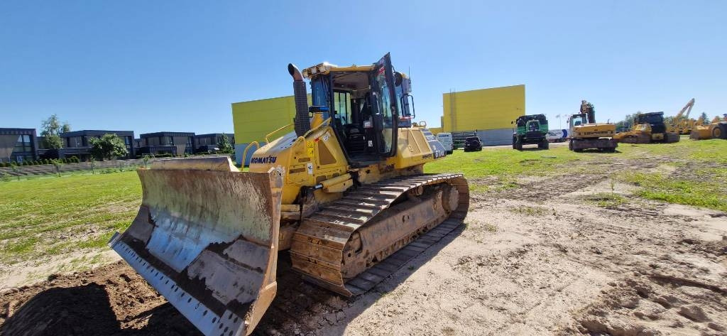 Komatsu D61PX - 24 - Bulldozer: photos 2 Komatsu D61PX - 24 - Bulldozer: photos 2