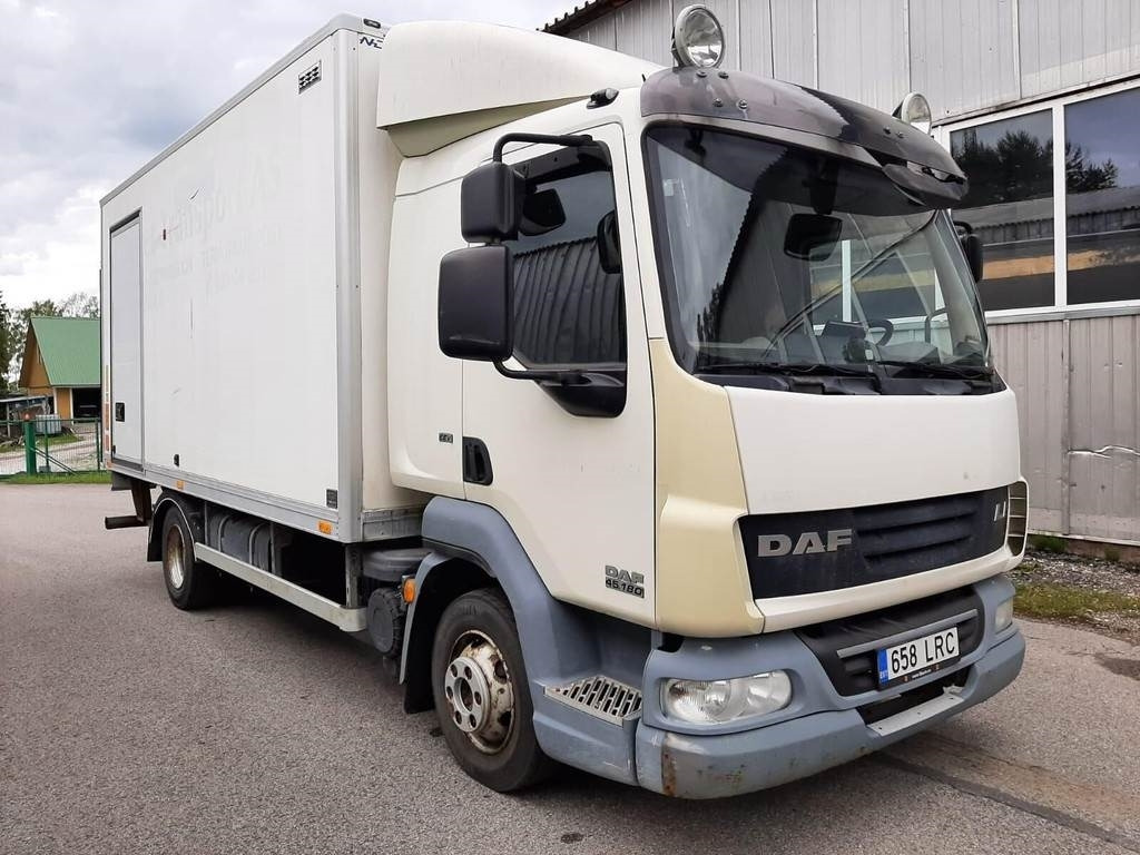 DAF FA 45.180 4X2 KITCHEN - Camion fourgon: photos 4 DAF FA 45.180 4X2 KITCHEN - Camion fourgon: photos 4