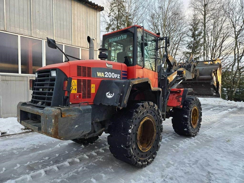 Chargeuse sur pneus Komatsu WA200PZ-6: photos 8