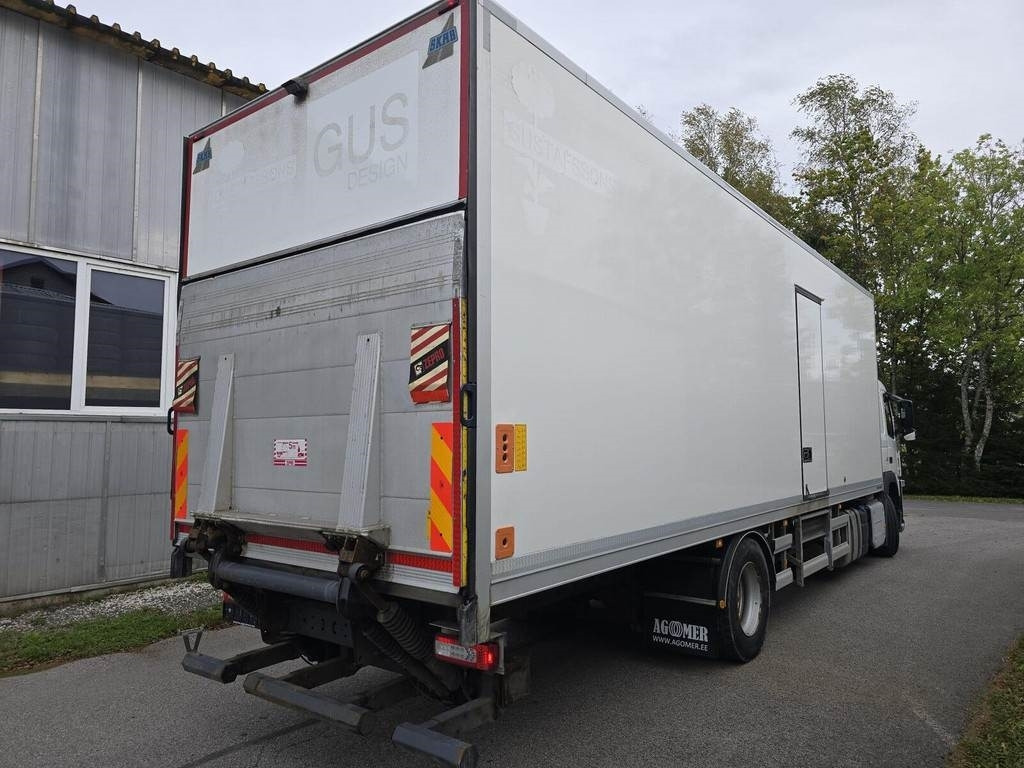 Volvo FM330 4X2 - Camion fourgon: photos 4 Volvo FM330 4X2 - Camion fourgon: photos 4