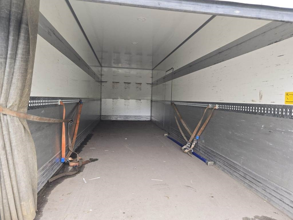 Volvo FM330 4X2 - Camion fourgon: photos 3 Volvo FM330 4X2 - Camion fourgon: photos 3