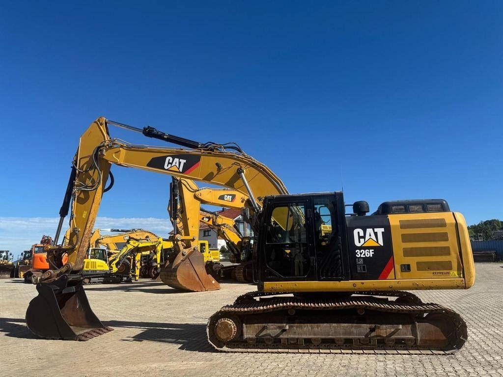 CAT 326 F LN - Pelle sur chenille: photos 2 CAT 326 F LN - Pelle sur chenille: photos 2