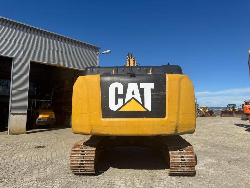 CAT 326 F LN - Pelle sur chenille: photos 4 CAT 326 F LN - Pelle sur chenille: photos 4