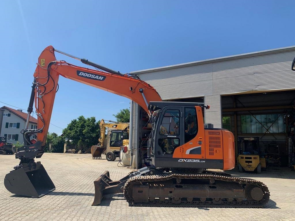 Doosan DX 235 LCR-5 - Pelle sur chenille: photos 2 Doosan DX 235 LCR-5 - Pelle sur chenille: photos 2