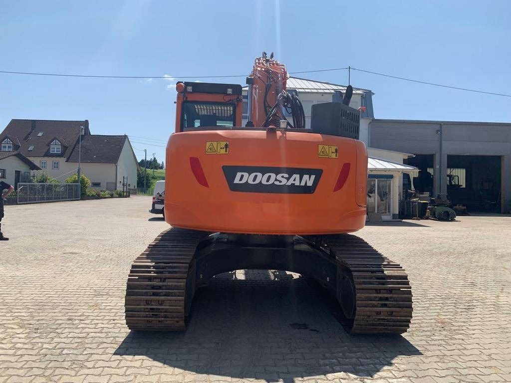 Doosan DX 235 LCR-5 - Pelle sur chenille: photos 4 Doosan DX 235 LCR-5 - Pelle sur chenille: photos 4