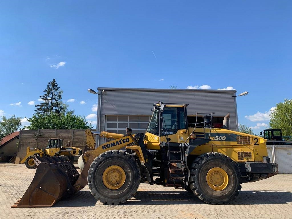 Komatsu WA 500-7 - Chargeuse sur pneus: photos 2 Komatsu WA 500-7 - Chargeuse sur pneus: photos 2