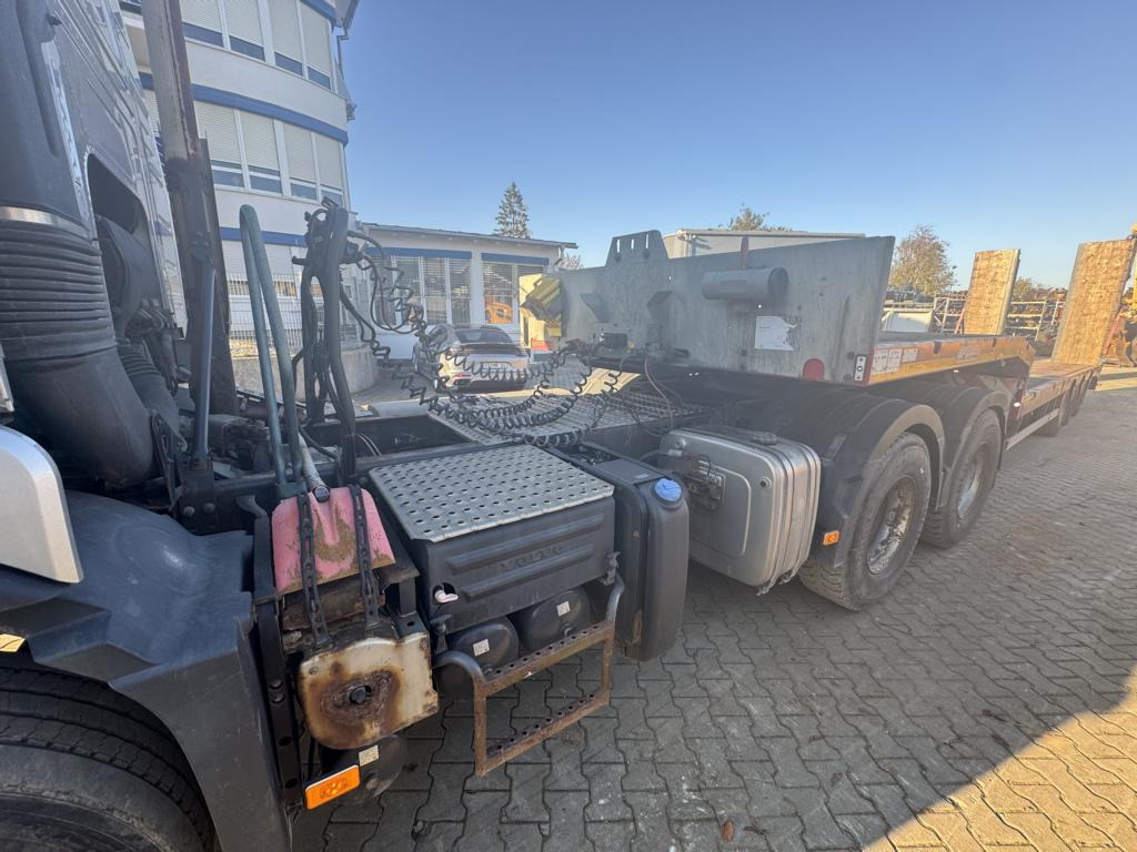 Tracteur routier VOLVO FH500EV with Faymonville F-S43-1A1Y: photos 6