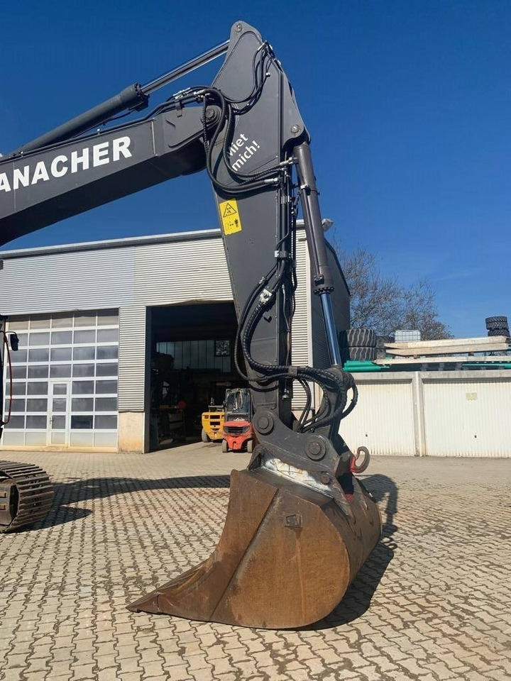 Pelle sur chenille Volvo EC300ENL mit OQ80: photos 8